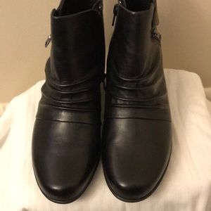 Ladies black leather boots